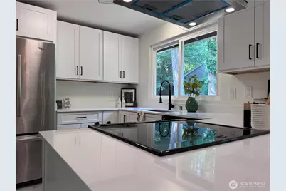 17448 NE 156th Street, Woodinville, WA 98072 - Photo 8