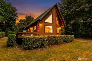 55-A Snohomish Way, Hat Island, WA 98206 - Photo 2