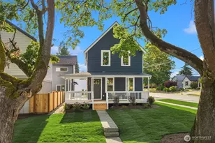 2402 Cleveland Ave, Everett, WA 98201 - Photo 8