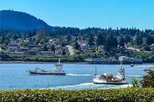 5478 S Shore Dr, Anacortes, WA 98221 - Photo 2