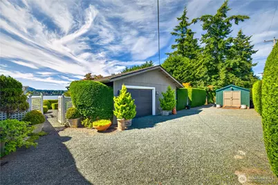 5478 South Shore Drive, Anacortes, WA 98221 - Photo 4