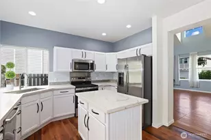 4527 S 221st St, Kent, WA 98032 - Photo 14