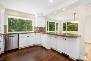 19920 NE 185th St, Woodinville, WA 98077 - Photo 8