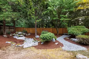19920 NE 185th St, Woodinville, WA 98077 - Photo 24