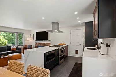 450 Mount Defiance Circle SW, Issaquah, WA 98027 - Photo 16