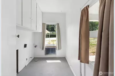 2518 2514 Spring Street NE, Bremerton, WA 98310 - Photo 16