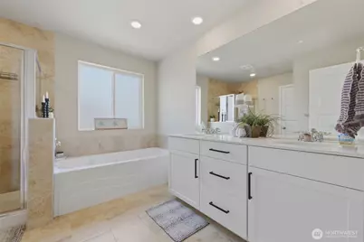 1391 Baker Heights Loop, Bremerton, WA 98312 - Photo 22