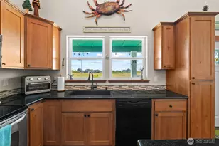 442 N Spinnaker Ave SW, Ocean Shores, WA 98569 - Photo 10