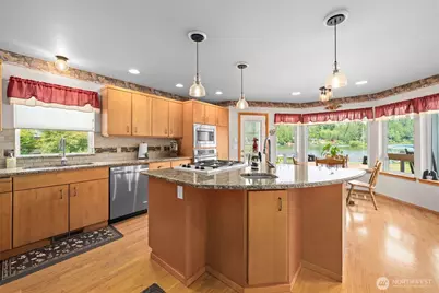 32608 Benbow Drive E, Graham, WA 98338 - Photo 16
