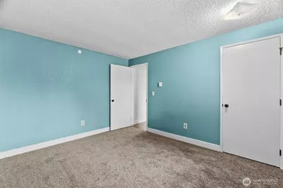 401 E 66th Street, Tacoma, WA 98404 - Photo 16