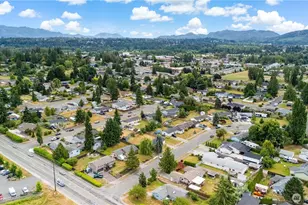 2413 N 18th Pl, Mount Vernon, WA 98273 - Photo 40