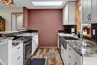 2413 N 18th Place, Mount Vernon, WA 98273 - Photo 14