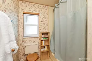 150 E Graham Rd, Belfair, WA 98528 - Photo 14