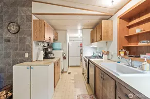 150 E Graham Rd, Belfair, WA 98528 - Photo 10