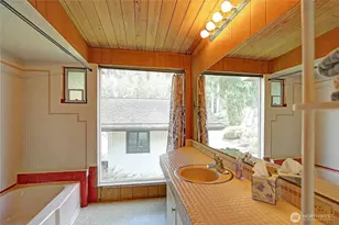 1351 Steffen Pl, Camano Island, WA 98282 - Photo 18