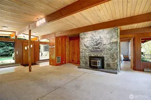 1351 Steffen Pl, Camano Island, WA 98282 - Photo 10