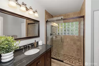 17714 SE 40th Place, Bellevue, WA 98008 - Photo 8