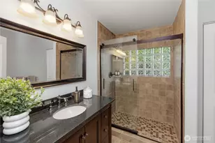 17714 SE 40th Pl, Bellevue, WA 98008 - Photo 8