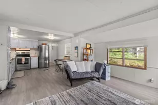 31813 21st Ave SW, Federal Way, WA 98023 - Photo 2
