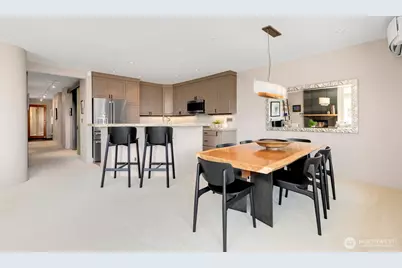 121 Lakeside Avenue #305, Seattle, WA 98122 - Photo 8