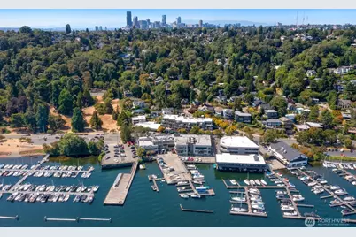 121 Lakeside Avenue #305, Seattle, WA 98122 - Photo 32