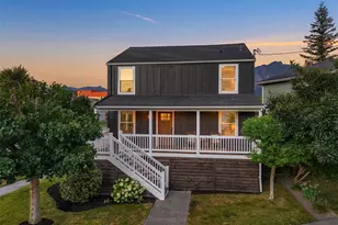 8734 Falls Ave SE, Snoqualmie, WA 98065 - Photo 4