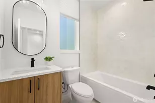 955 N 35th St, Seattle, WA 98103 - Photo 20