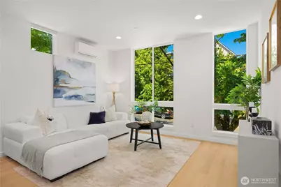 955 N 35th Street, Seattle, WA 98103 - Photo 8