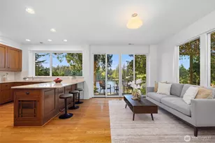 2057 E Beaver Lake Dr SE, Sammamish, WA 98075 - Photo 6