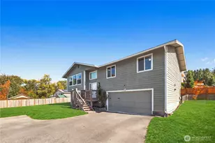 809 19th Ave SW, Puyallup, WA 98371 - Photo 4