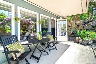 75 E Lynn St, Seattle, WA 98102 - Photo 8