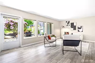 75 E Lynn St, Seattle, WA 98102 - Photo 12