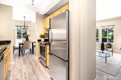 75 E Lynn Street #B, Seattle, WA 98102 - Photo 14