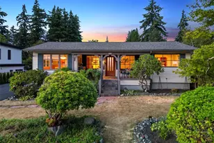916 18th Ave W, Kirkland, WA 98033 - Photo 2