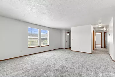 106 Mission, Kelso, WA 98626 - Photo 6