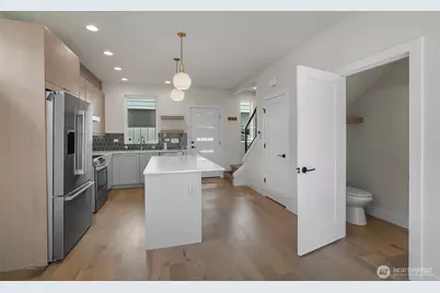1129 NW 61st #B, Seattle, WA 98107 - Photo 8