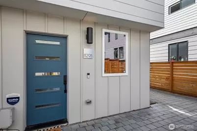 1129 NW 61st #B, Seattle, WA 98107 - Photo 2