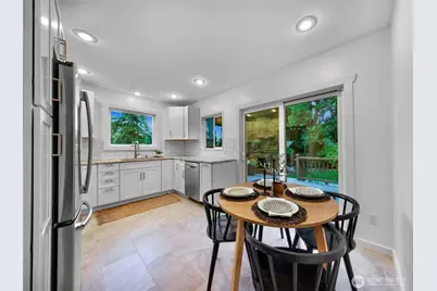 137 33rd Street, Bellingham, WA 98225 - Photo 12