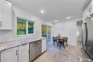 137 33rd St, Bellingham, WA 98225 - Photo 14
