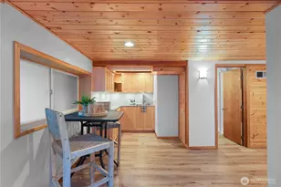 137 33rd St, Bellingham, WA 98225 - Photo 22