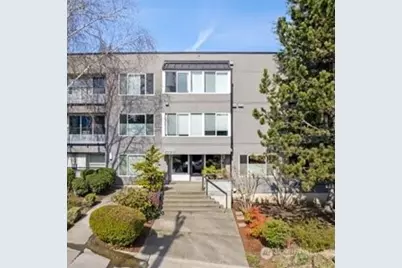 2000 W Barrett Street #205, Seattle, WA 98199 - Photo 1