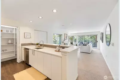 2000 W Barrett Street #205, Seattle, WA 98199 - Photo 8