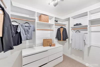 2000 W Barrett Street #205, Seattle, WA 98199 - Photo 10