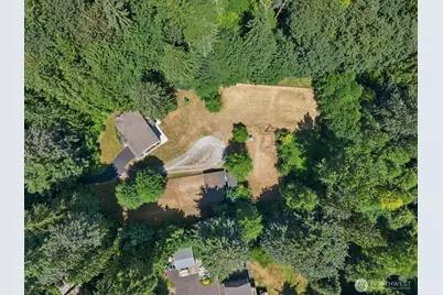23410 NE Old Woodinville-Duvall Rd, Woodinville, WA 98077 - Photo 36