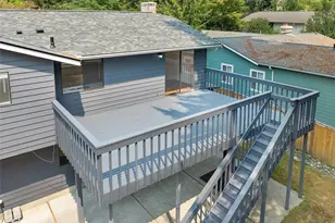 16531 NE 98th Ct, Redmond, WA 98052 - Photo 2