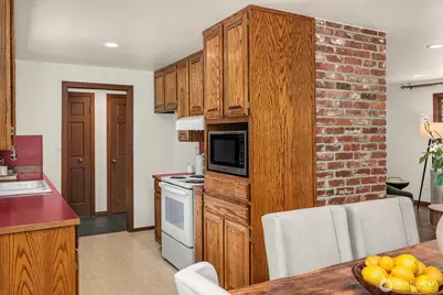 2805 124th Place NE, Bellevue, WA 98005 - Photo 12