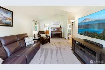 21002 81st Avenue Ct E, Spanaway, WA 98387 - Photo 6