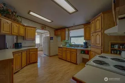 18103 NE 122nd Avenue, Battle Ground, WA 98604 - Photo 10