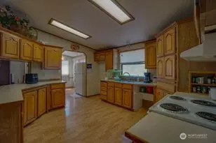 18103 NE 122nd Ave, Battle Ground, WA 98604 - Photo 10