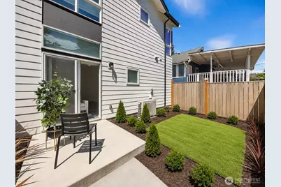 5984 B 26th Avenue SW, Seattle, WA 98106 - Photo 20